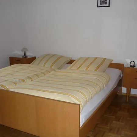 Apartman Oehlert - Separater Eingang Und Moeblierte Terrasse